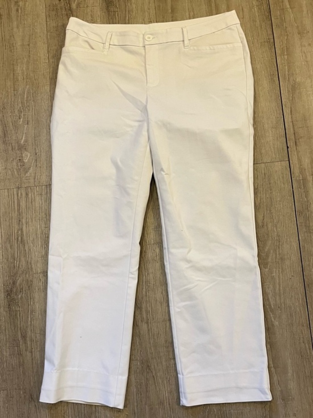 Christopher & Banks White Chino Style Pants 10